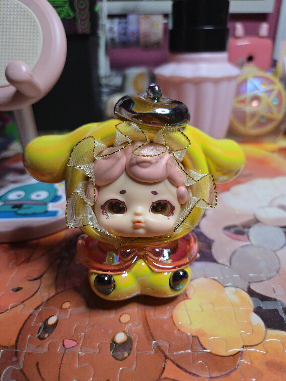 Cute Glass Pompompurin Baby Figure.